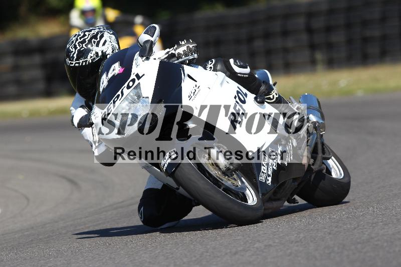 Archiv-2022/50 09.08.2022 MSS und TÖFF Track Day ADR/Gruppe rot/44